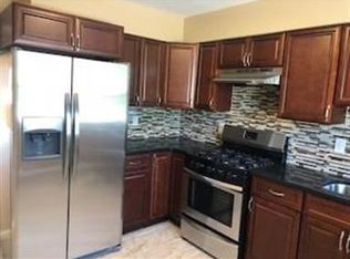 2107 Merrywood Dr, Edison, NJ 08817