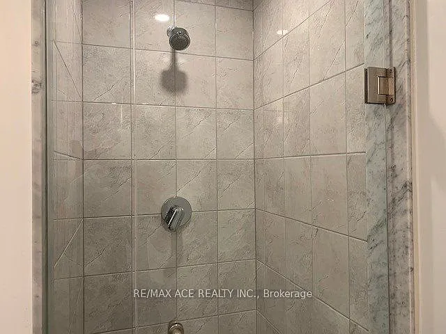 2800 Keele St #909 — Photo 11