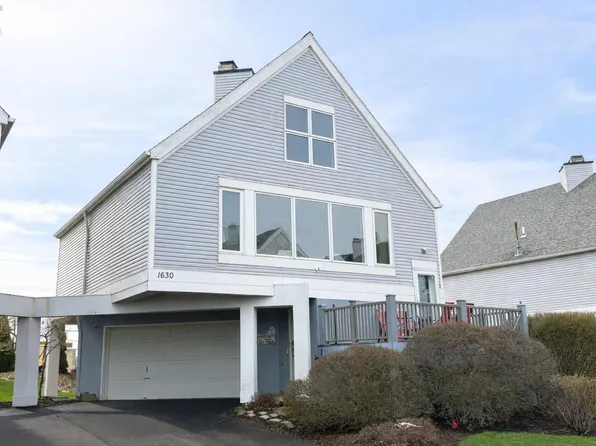 1630 Waters Edge Dr, Pt Clinton, OH 43452