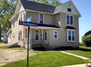 605 Southwest Rd #2, Platteville, WI 53818