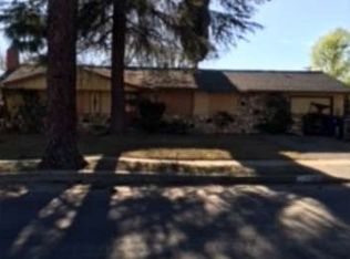 11369 Hela Ave, Sylmar, CA 91342