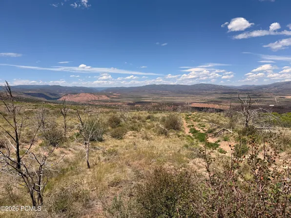 Center Rd #301, Fruitland, UT 84027