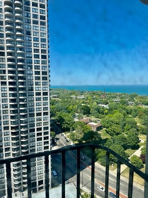 1st image of 1960 N Lincoln Park West Ave #2211