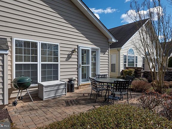 4th image of 218 Harmony Way