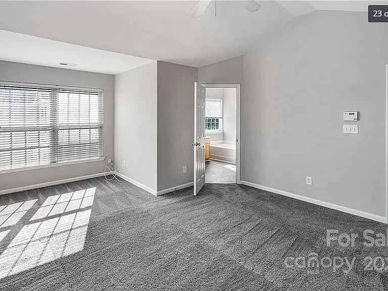 4613 Maple Crest Pl — Photo 23