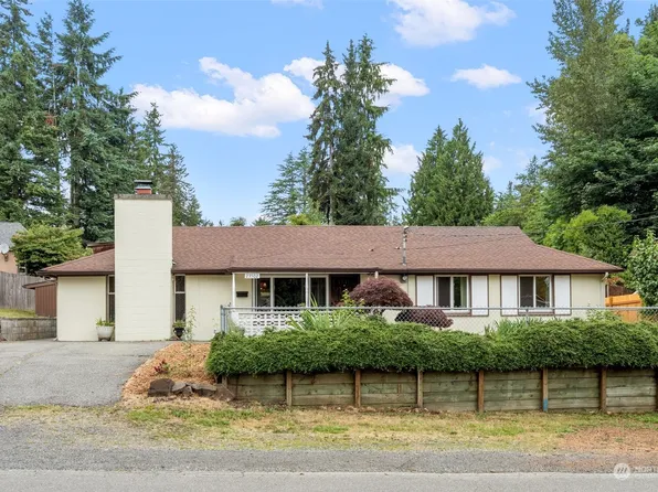 23502 Peterson Drive, Mountlake Terrace, WA 98043