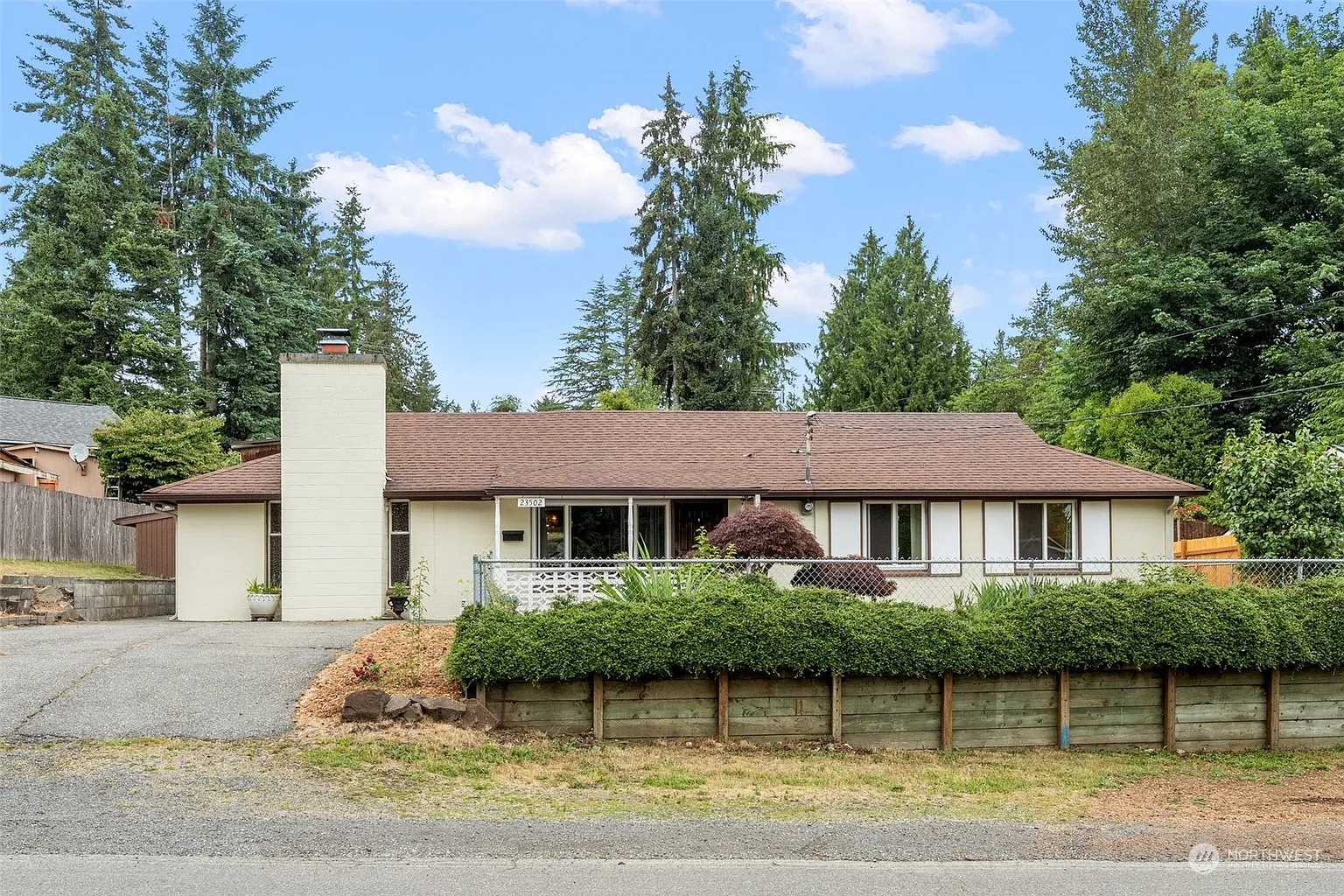 23502 Peterson Drive photo 1
