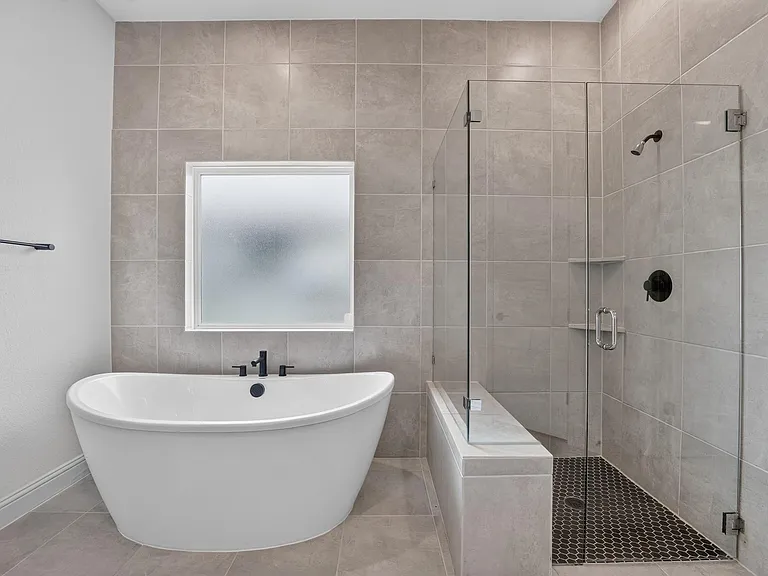 508 Pinnacle View Dr — Photo 16