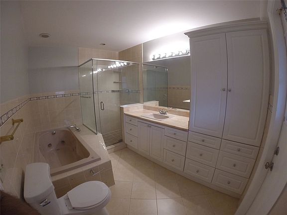 3rd image of 8623 NW 47th Dr #1