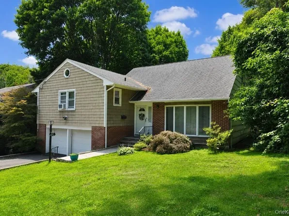 12 Charlotte Place, Hartsdale, NY 10530