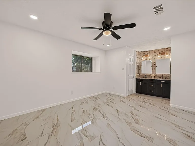 16619 Tibet Rd — Photo 14