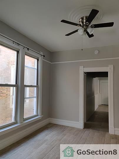 1st image of 4840 S Langley Ave #2