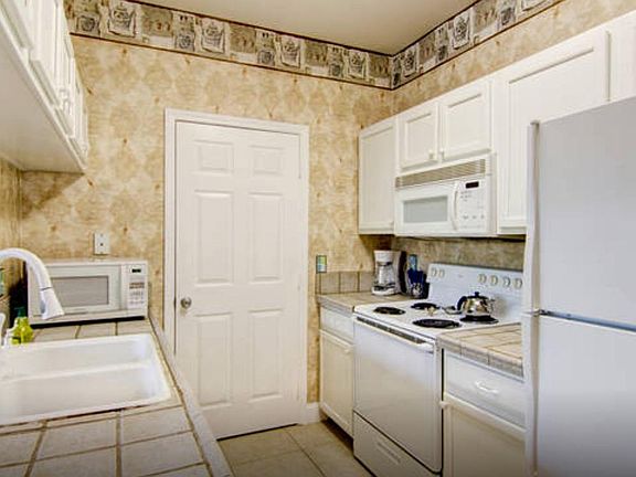 5th image of 150 Vera Cruz Dr #532