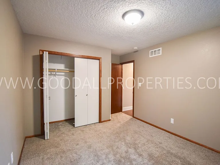 1313 NW 92nd St — Photo 7