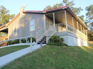 414 Oak Run Ln, La Follette, TN 37766