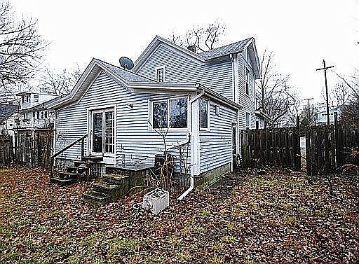 2nd image of 740 Brooks St