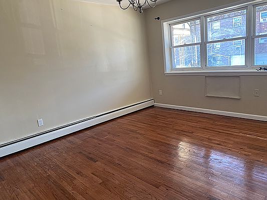 2nd image of 962 E 84th St Floor 2