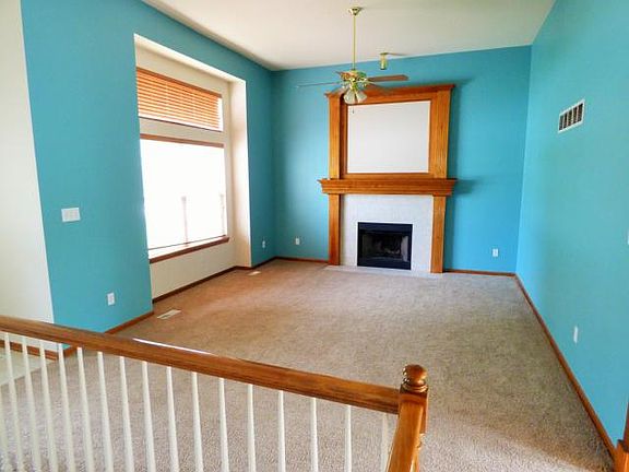 2nd image of 2816 SW Shadow Brook Dr