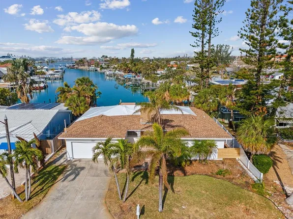 529 80th Ave, Saint Pete Beach, FL 33706