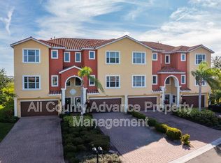 1217 3rd Street Dr E, Palmetto, FL 34221