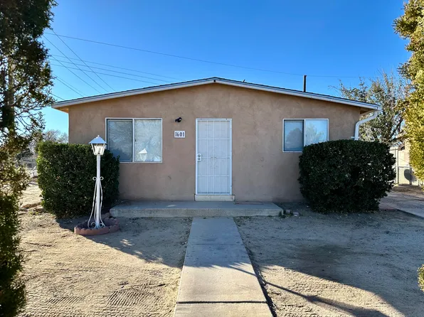 1601 54th St NW, Albuquerque, NM 87105