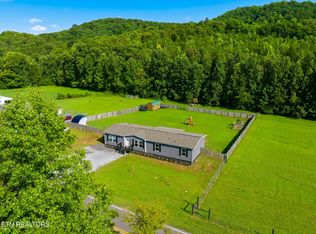 1440 Belltown Rd, Tellico Plains, TN 37385
