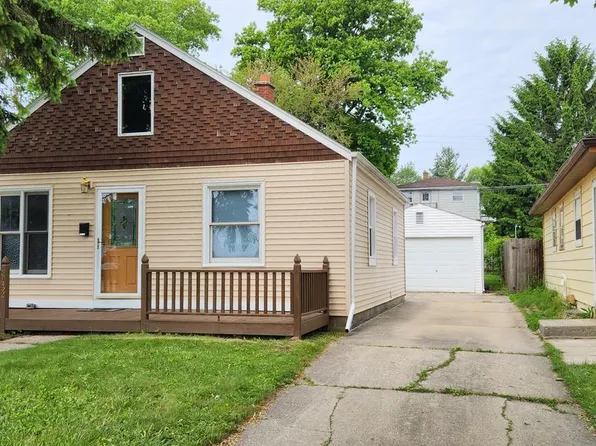 2432 Summit AVENUE, Racine, WI 53404