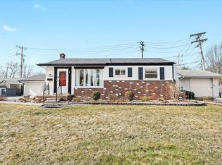 9134 Weddel St, Taylor, MI 48180