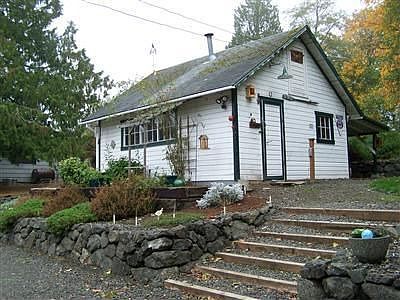 2nd image of 31548 State Highway 3 NE