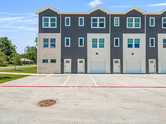 2nd image of 1539 Sophia Ave