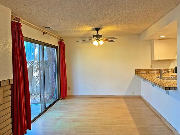 4th image of 1478 Calabazas Blvd