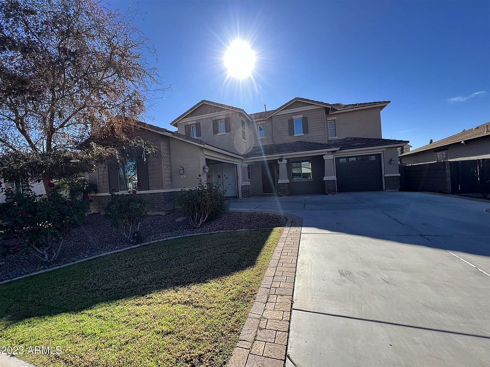 1st image of 2467 E Orleans Dr