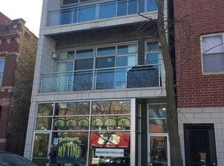 2121 W Roscoe St #3, Chicago, IL 60618