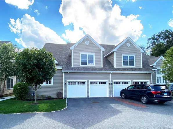74 Copper Square Drive, Bethel, CT 06801