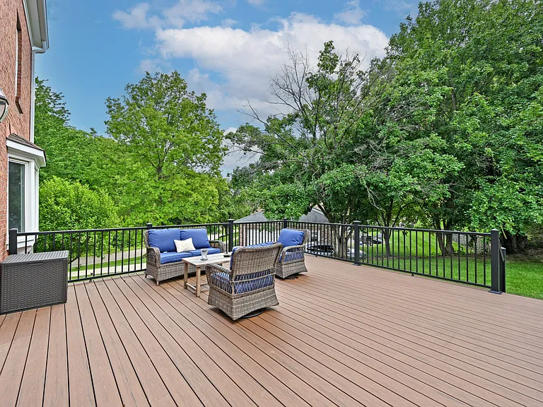 12046 Timberlake Dr — Photo 64