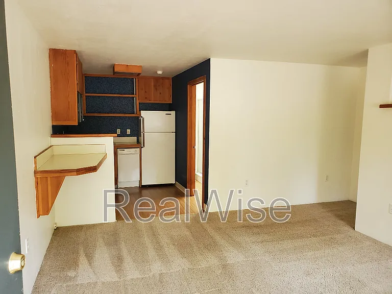 801 Ashland St #5 — Photo 5
