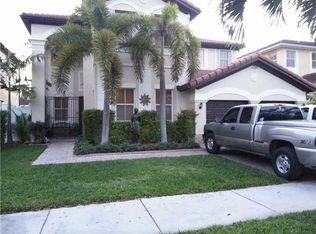 17930 NW 90th Pl, Hialeah, FL 33018