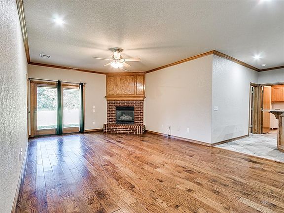 2nd image of 15144 Scottsdale Xing