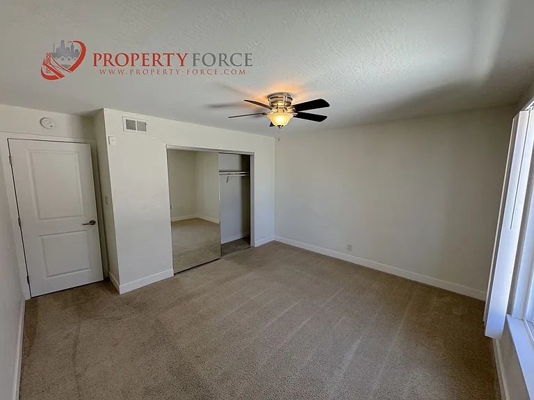 946 Tamarack Ln #9 — Photo 22