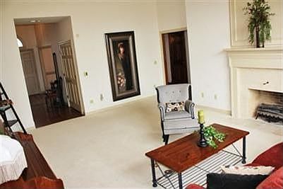 4th image of 5124 S Castlewood Dr