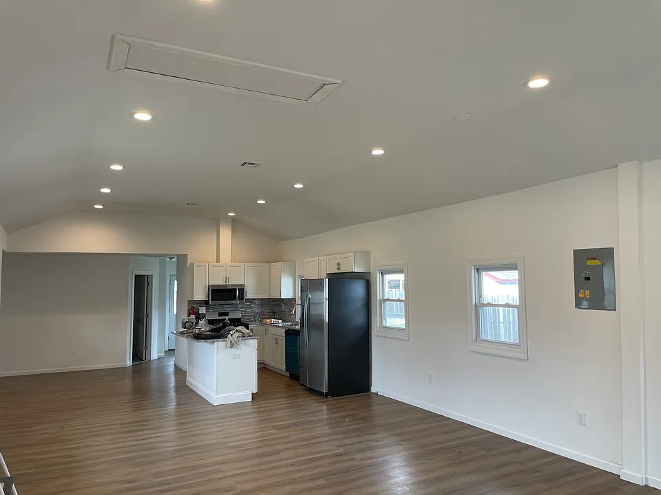 20 Morgan Ave