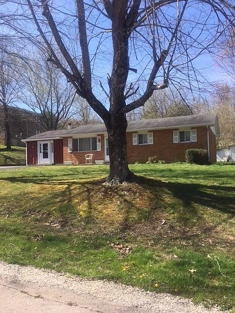 1st image of 306 Maple Ln