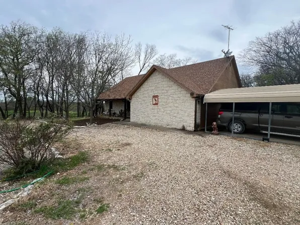 155 Private Road 245, Hillsboro, TX 76645