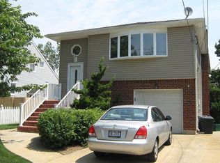 1989 Briggs St, Bellmore, NY 11710
