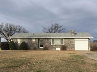 4397 N Niles Rd, New Cambria, KS 67470
