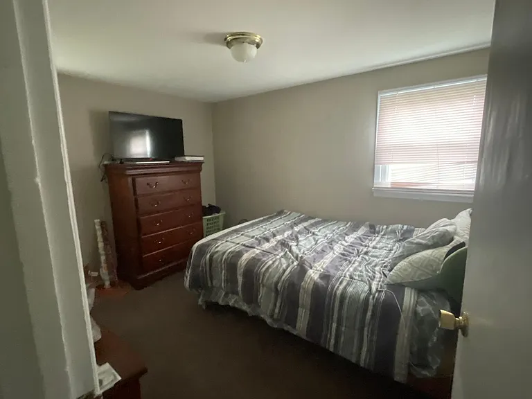 1617 Berwin Ave — Photo 7