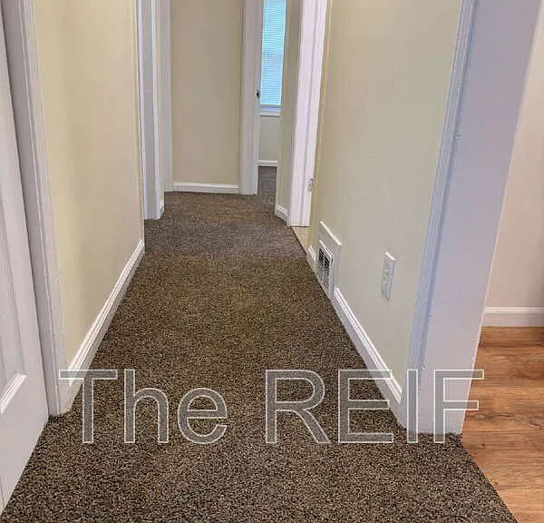 20429 Monte Vista St — Photo 3
