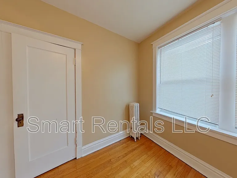 1008 Tamm Ave #2F — Photo 3