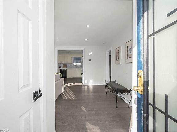 5th image of 60 W 1st St