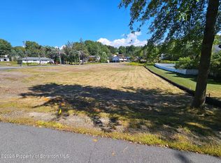 476 Willowbrook Rd, Clarks Summit, PA 18411